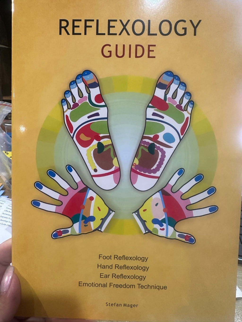Reflexology Guide Pamphlet – Aracaria Guides Foot Charts • Pressure Points