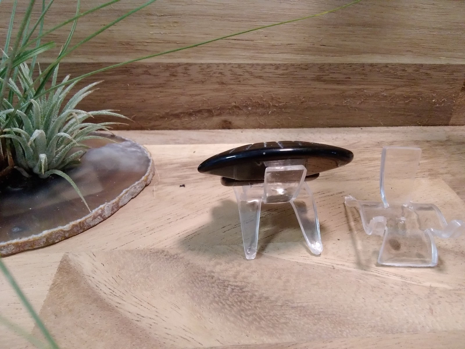 10 x small Acrylic Crystal Stand ~ Clear Display Stand 3.7 x 3.5 x 3 cm