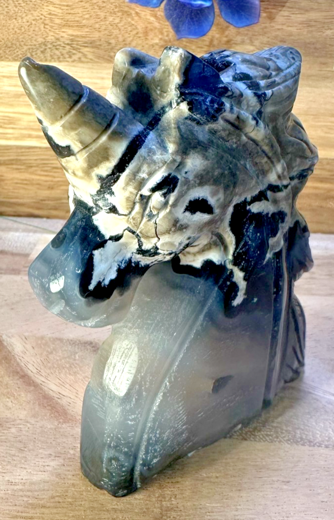 Volcanic Agate Unicorn Carving – Crystal Statue ~ Strength • Transformation 11cm