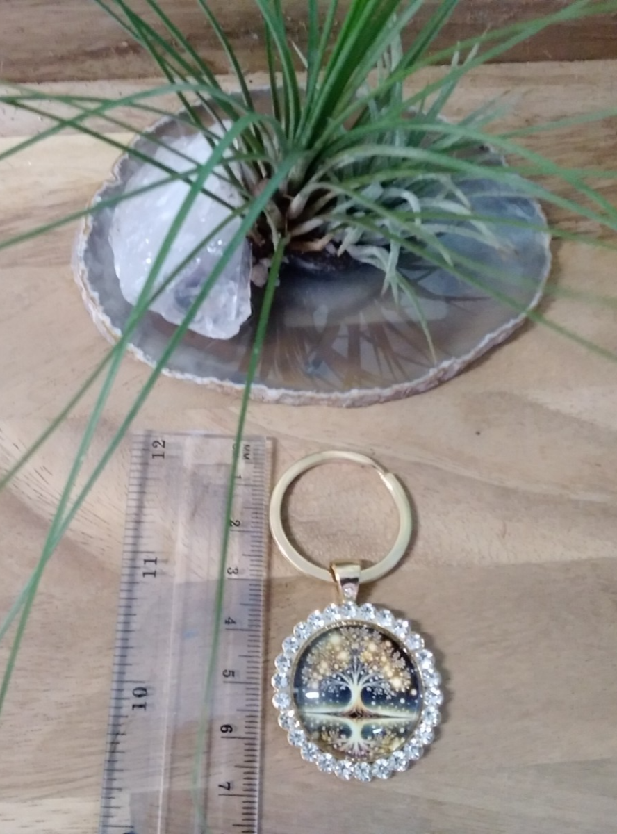 Elegant Tree of Life ~ Key ring ~ Keychain ~ Spiritual Keyrings – Gold & Black