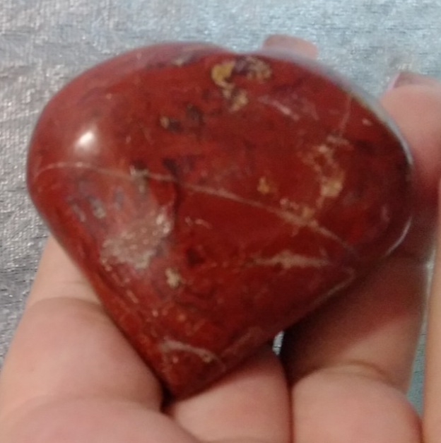 Natural Red Jasper Heart Crystal – Polished (4.5 cm) Strength • Grounding