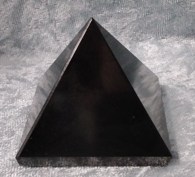 Black Agate Pyramid Crystal – Natural Polished Gemstone ~ Energy Stone 55mm x 50