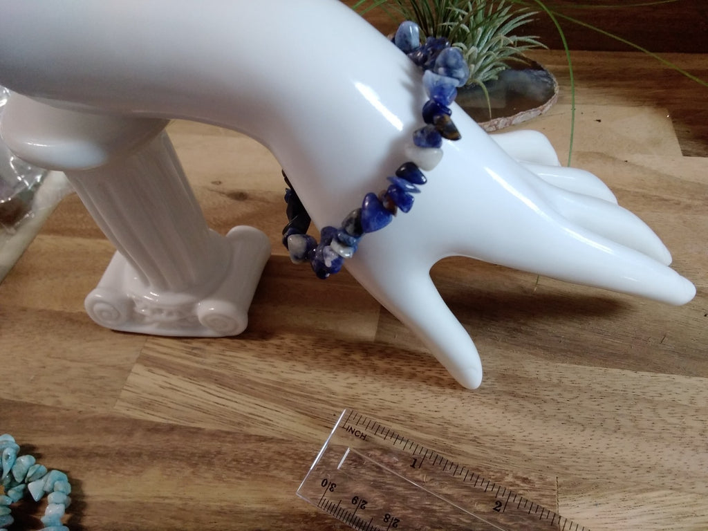 Sodalite Crystal Chip Bracelet – Elastic ~ Clarity • Truth • Calm Communication