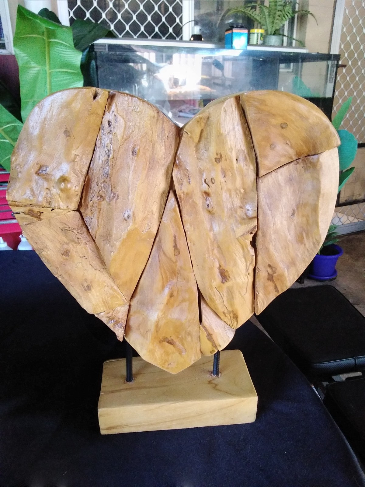 Large 38cm ~ Rustic Wooden Love Heart Sculpture on Stand ~ Natural Timber Heavy
