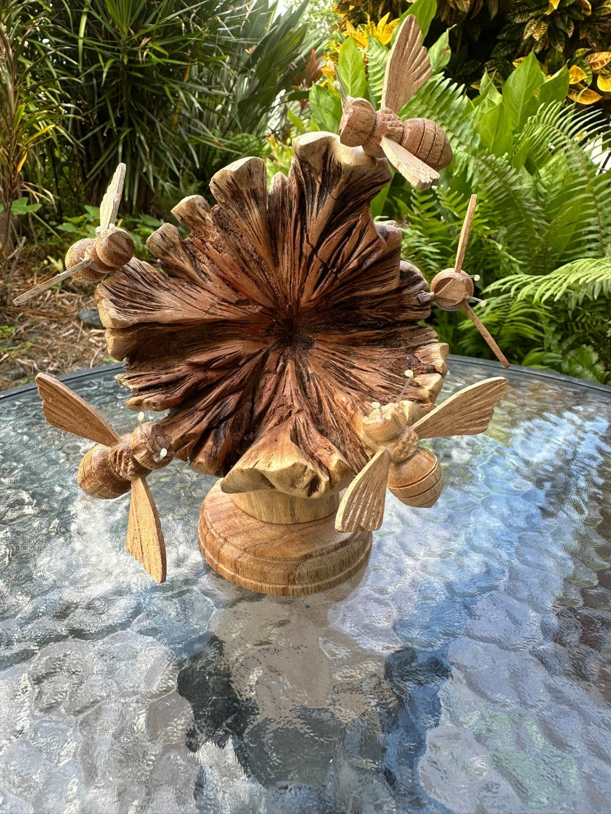 Hand Carved Wooden Bee Sculpture – Rustic Nature Decor