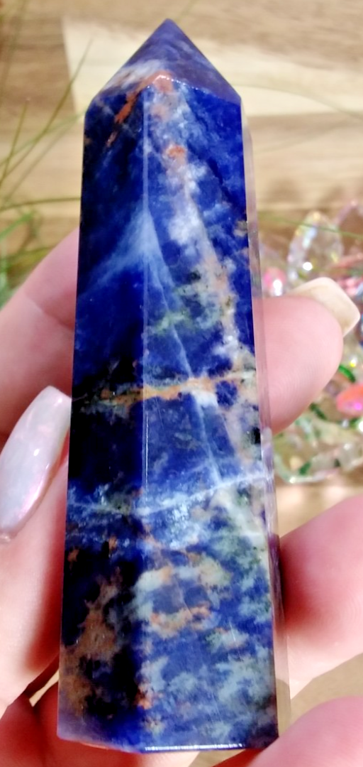 Sodalite Tower ~ 10cm ~ Crystal Generator ~ Blue Stone Healing Crystal ~ 115g