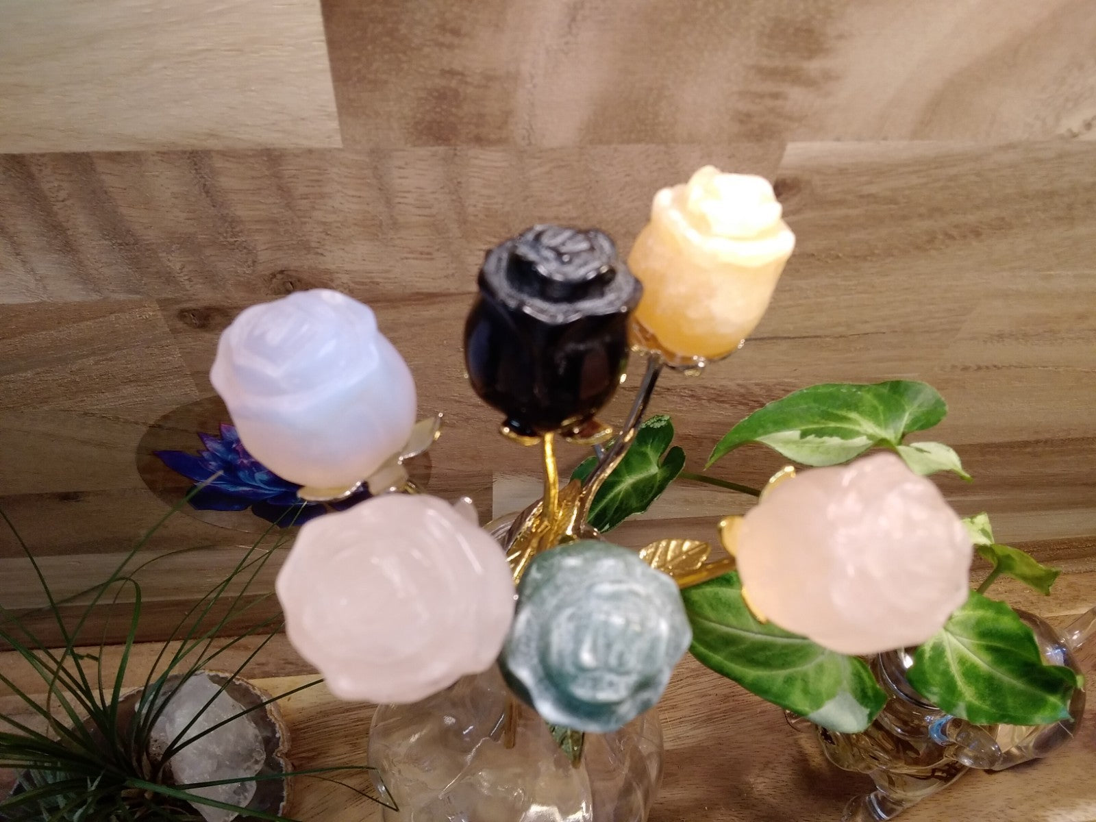Crystal Rose Flower ~ Hand Carved Natural ~ Gemstone ~ Vase (16cm) ~ 39 grams