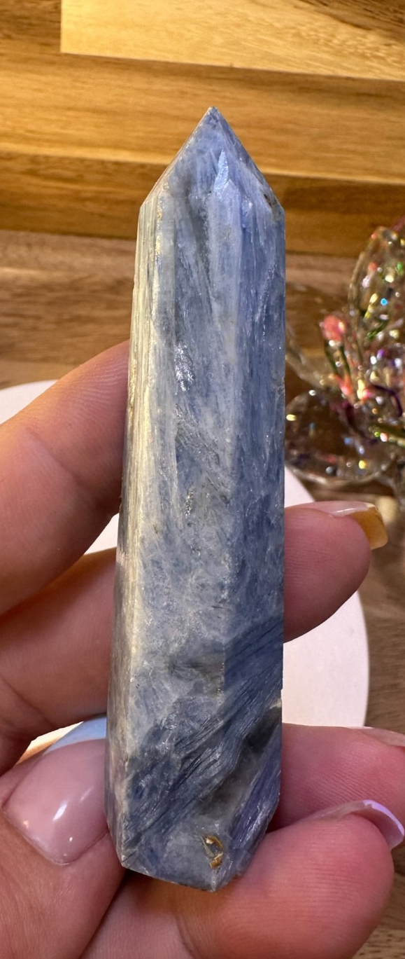Blue Kyanite Tower – Polished Crystal Point Alignment • Communication • Calm 8.5