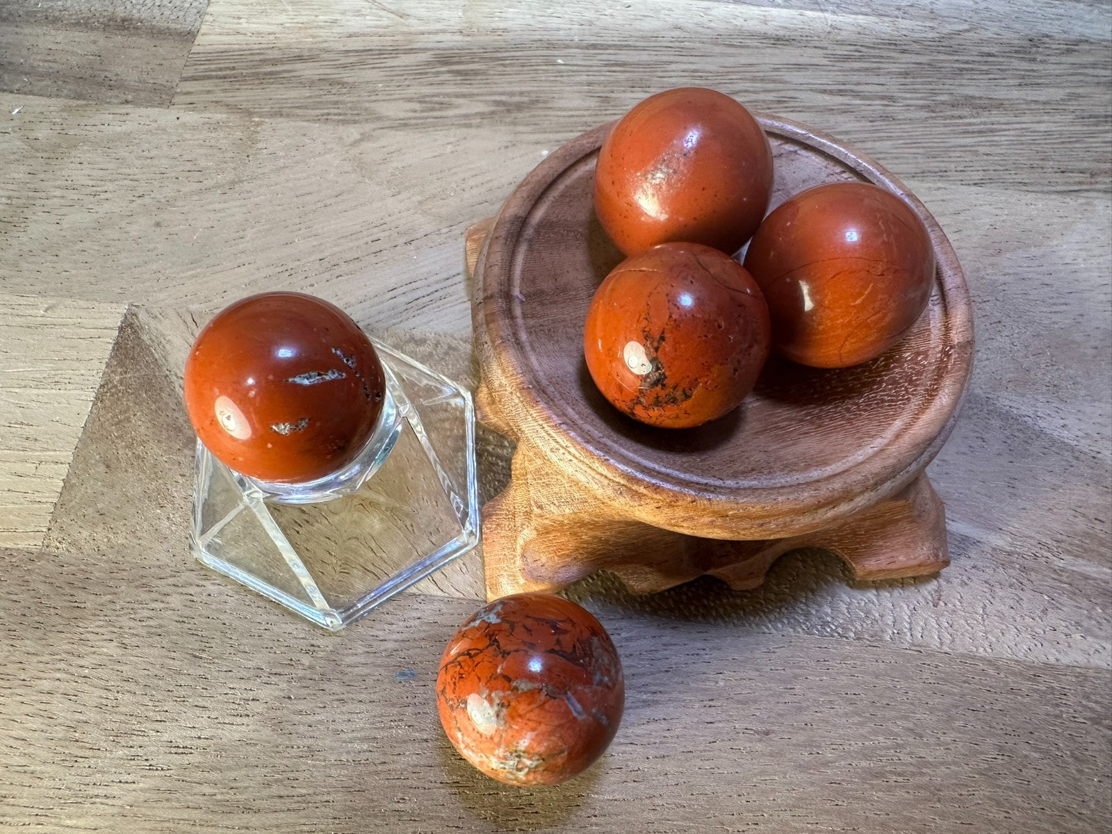 Red Jasper Sphere 2cm – Mini Crystal Ball Strength • Grounding • Stability