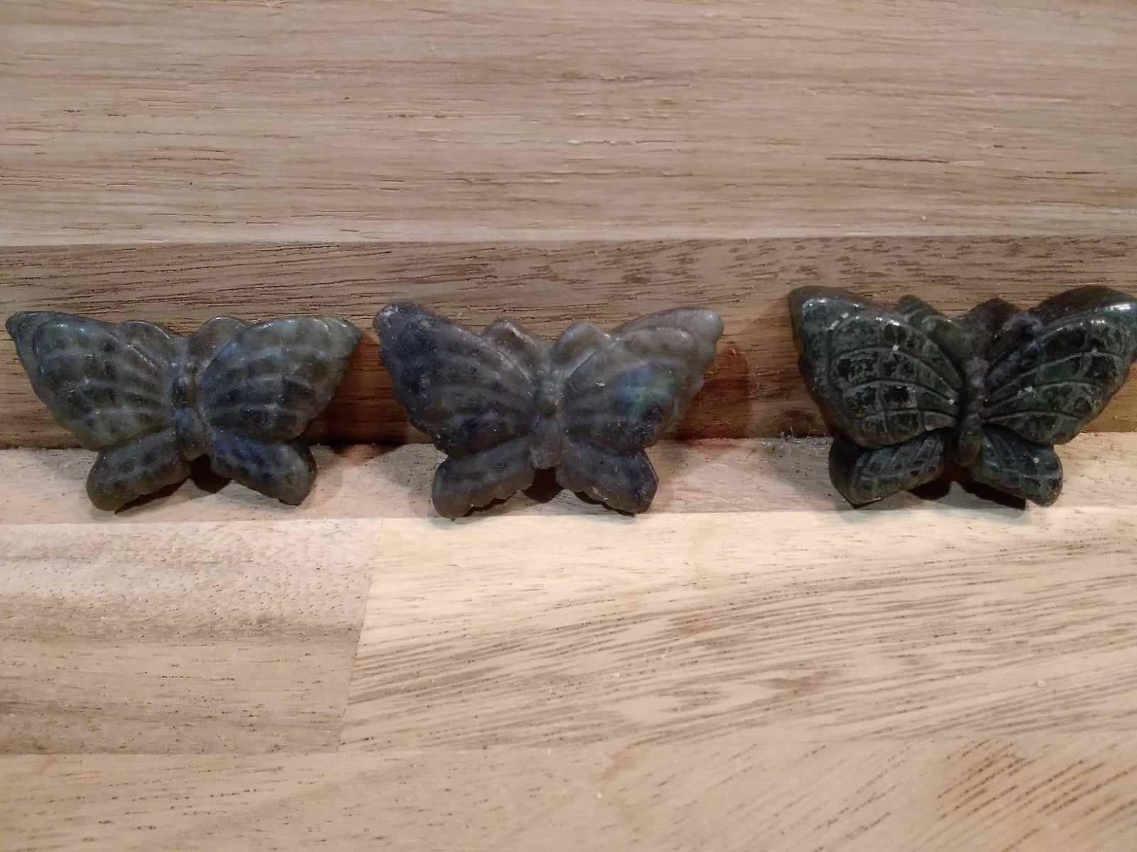 Labradorite Butterfly Carving – Blue Flash Crystal Butterfly (1pc) Reiki