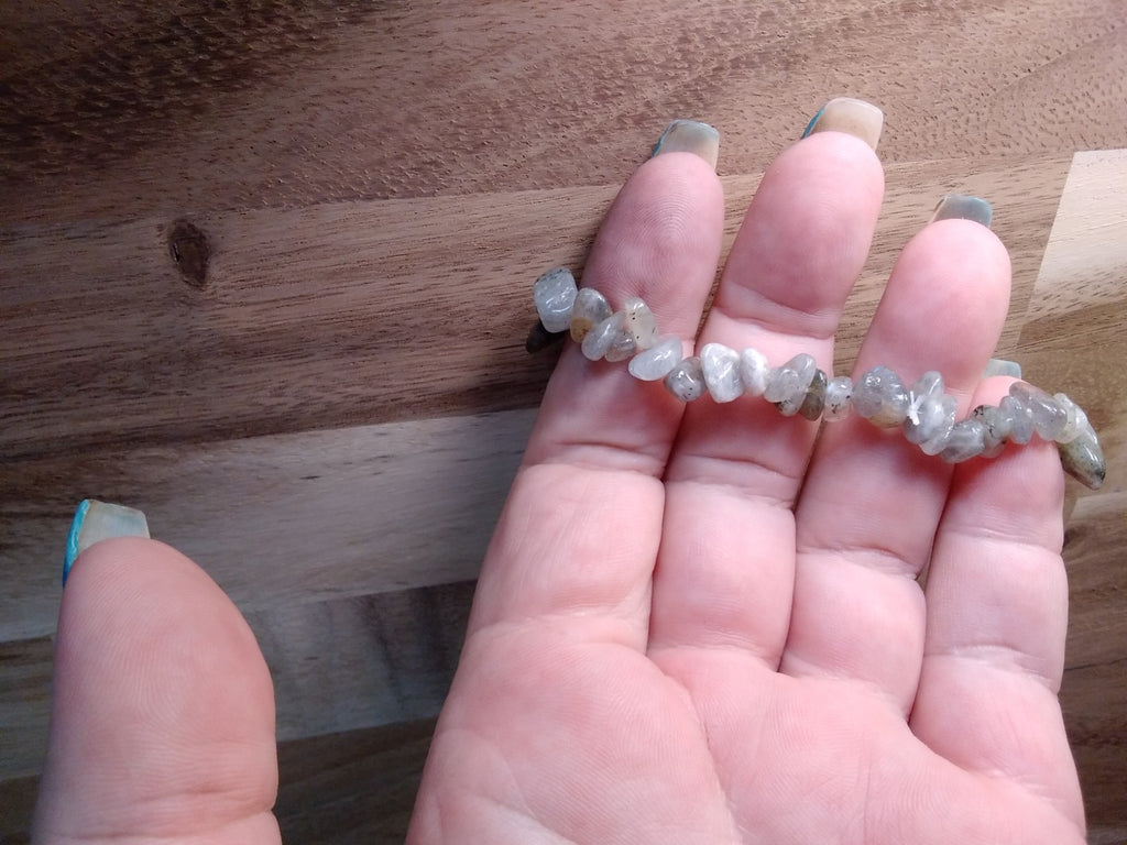 Labradorite Crystal Chip Bracelet – Elastic ~Transformation • Intuition •