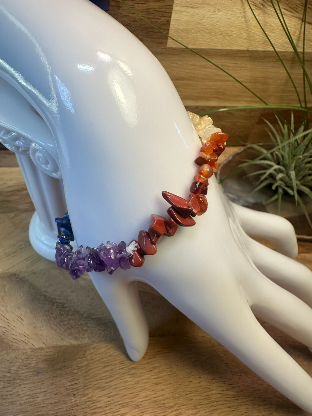 7 Chakra Crystal Chip Bracelet – Elastic Stretch Balance • Alignment • Harmony