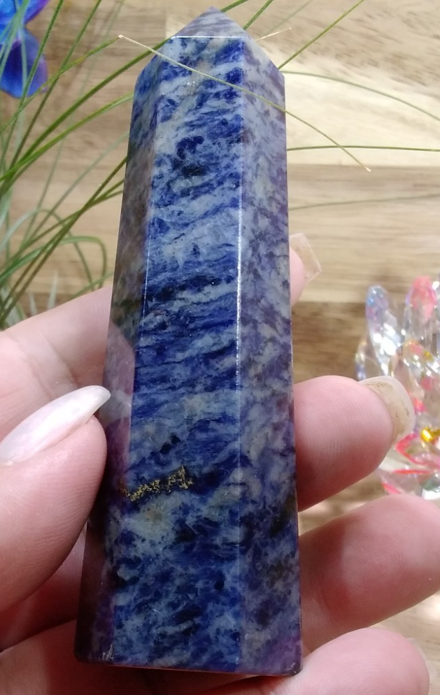 Sodalite Tower ~ 10.5cm ~ Crystal Generator ~ Blue Stone Healing Crystal ~ 128g