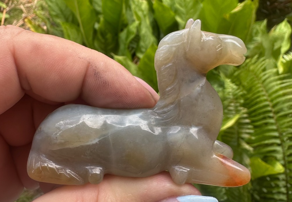 Agate Horse Carving ~ 7.5cm ~ Natural Crystal Horse Figurine ~ Animal Statue (B)