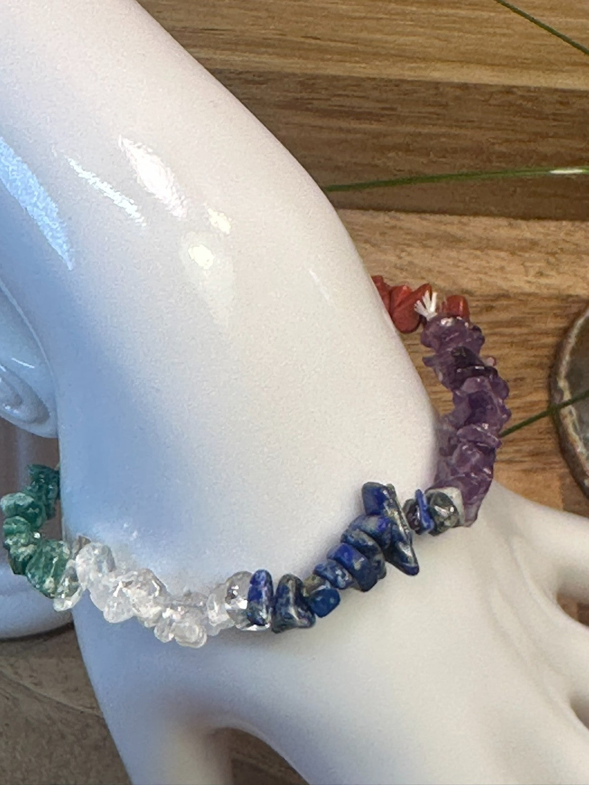 7 Chakra Crystal Chip Bracelet – Elastic Stretch Balance • Alignment • Harmony