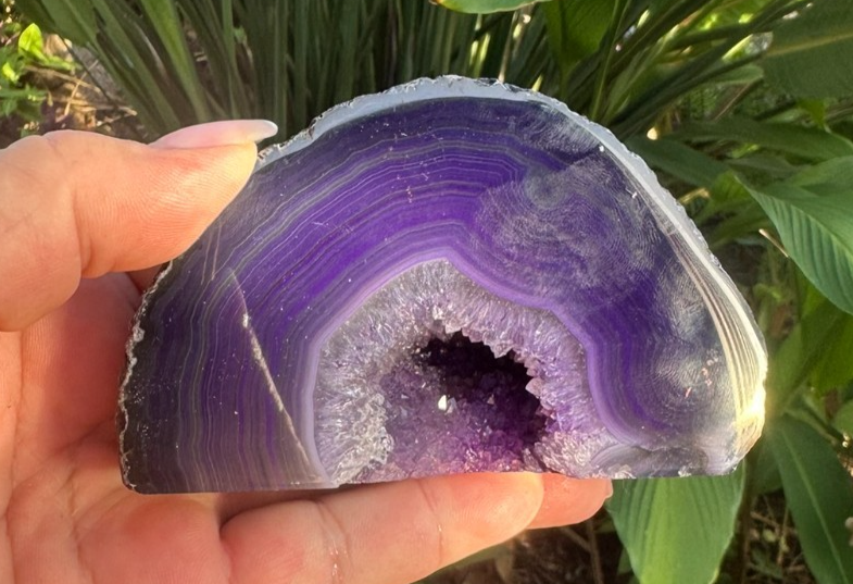 Purple Agate Geode Slice ~ Druzy Crystal polished display ~ 389 g 110mm x 70mm