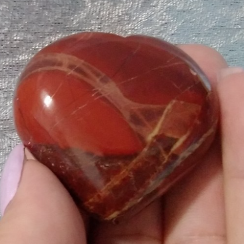Natural Red Jasper Heart Crystal – Polished (4.5 cm) Strength • Grounding