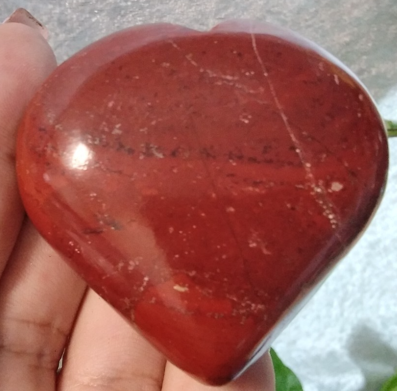 Natural Red Jasper Heart Crystal – Polished (4.5 cm) Strength • Grounding