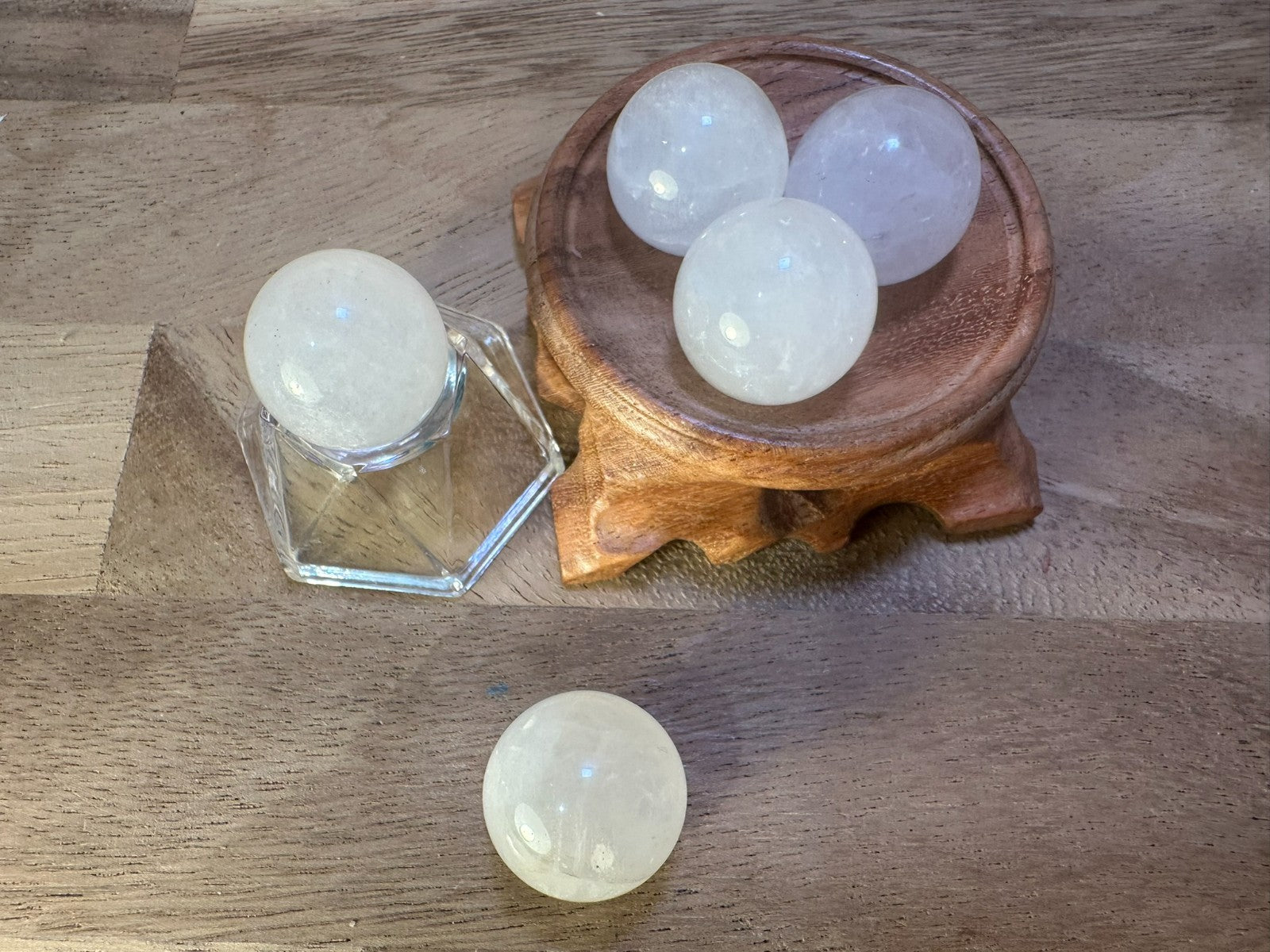 White Quartz / Milky Quartz Sphere 2cm – Mini Crystal Ball Clarity • Cleansing •