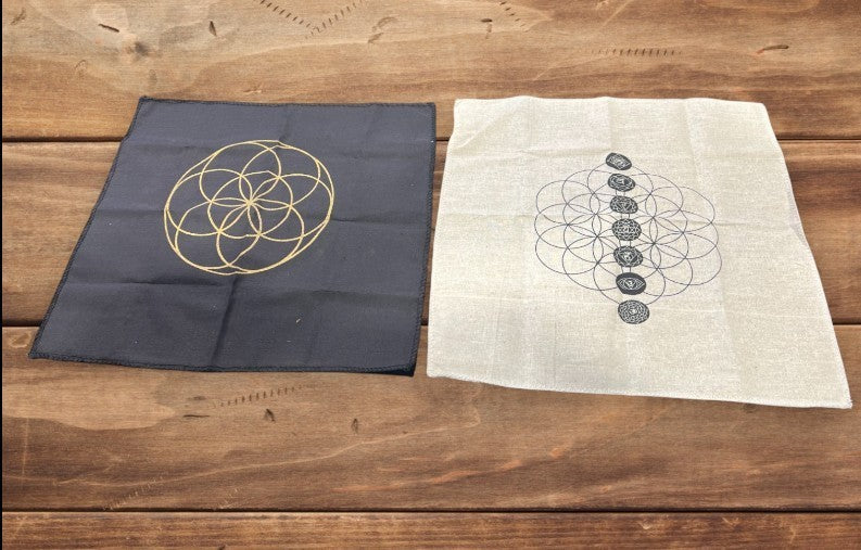 Flower of Life – Crystal Grid / Altar Cloth 30 x 30 cm ~ Calico Cloth