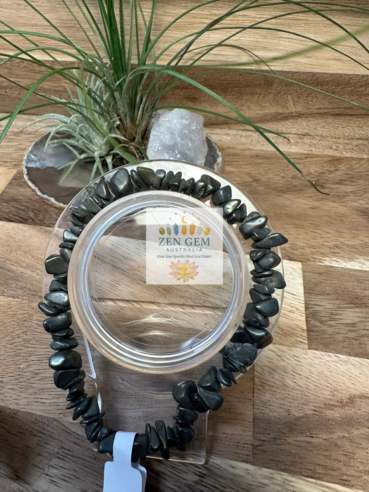 Hematite Crystal Chip Bracelet – Elastic ~ Grounding • Stability • Focus