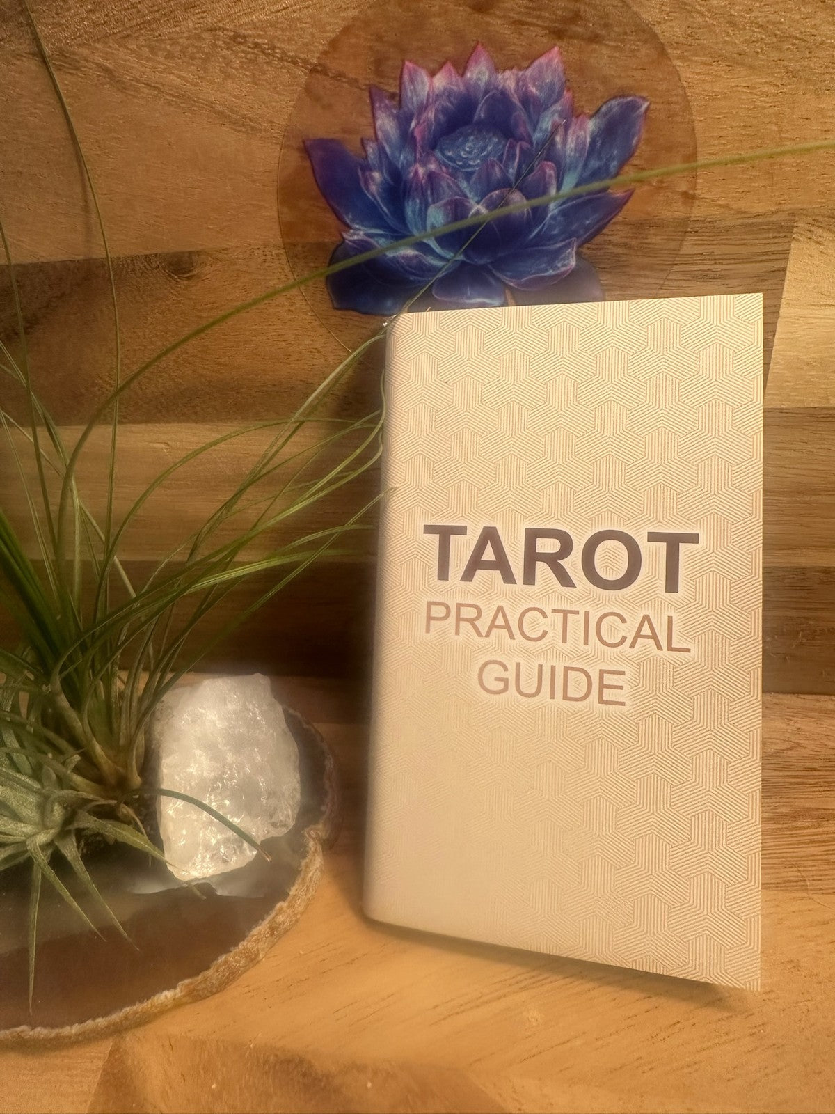 Tarot Practical Guide Book ~ Tarot Card Meanings ~ Divination Beginner Guide