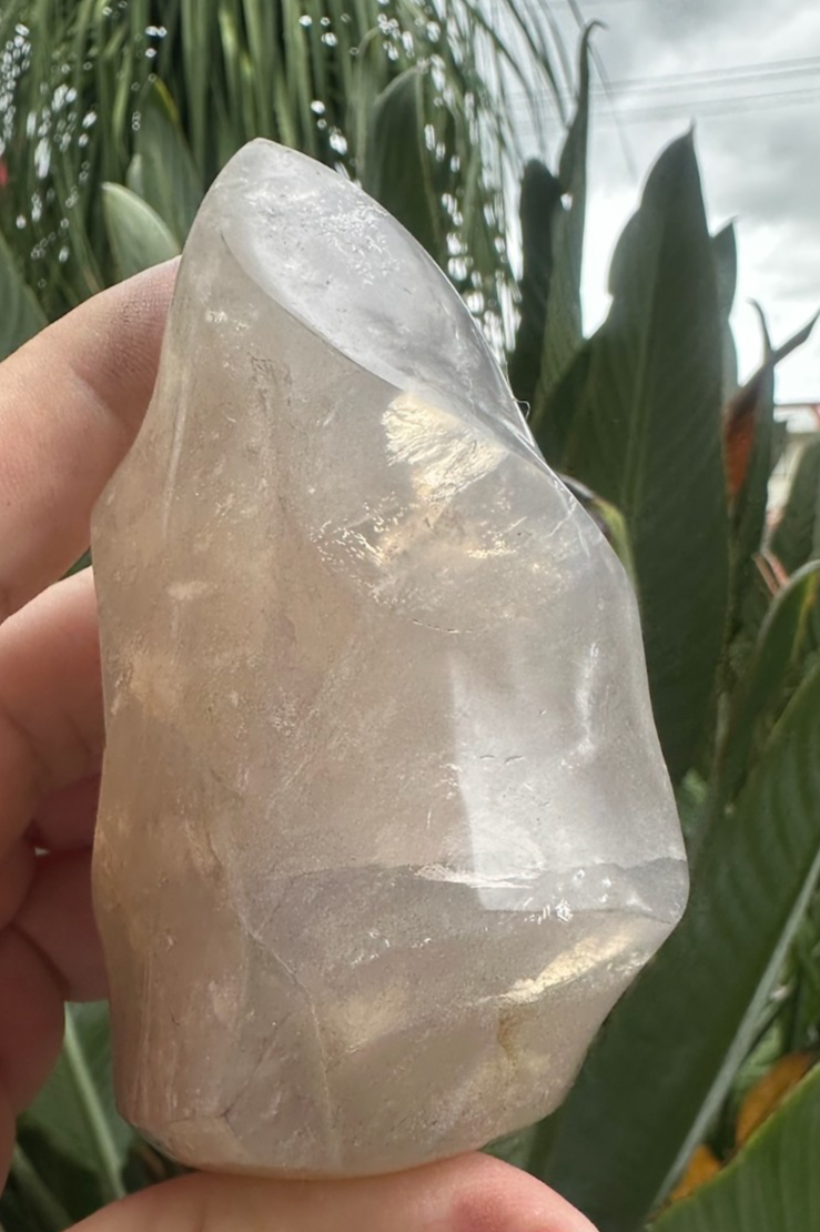 Blue Rose Quartz Flame ~ Crystal Natural Polished Healing Stone Display ~ E