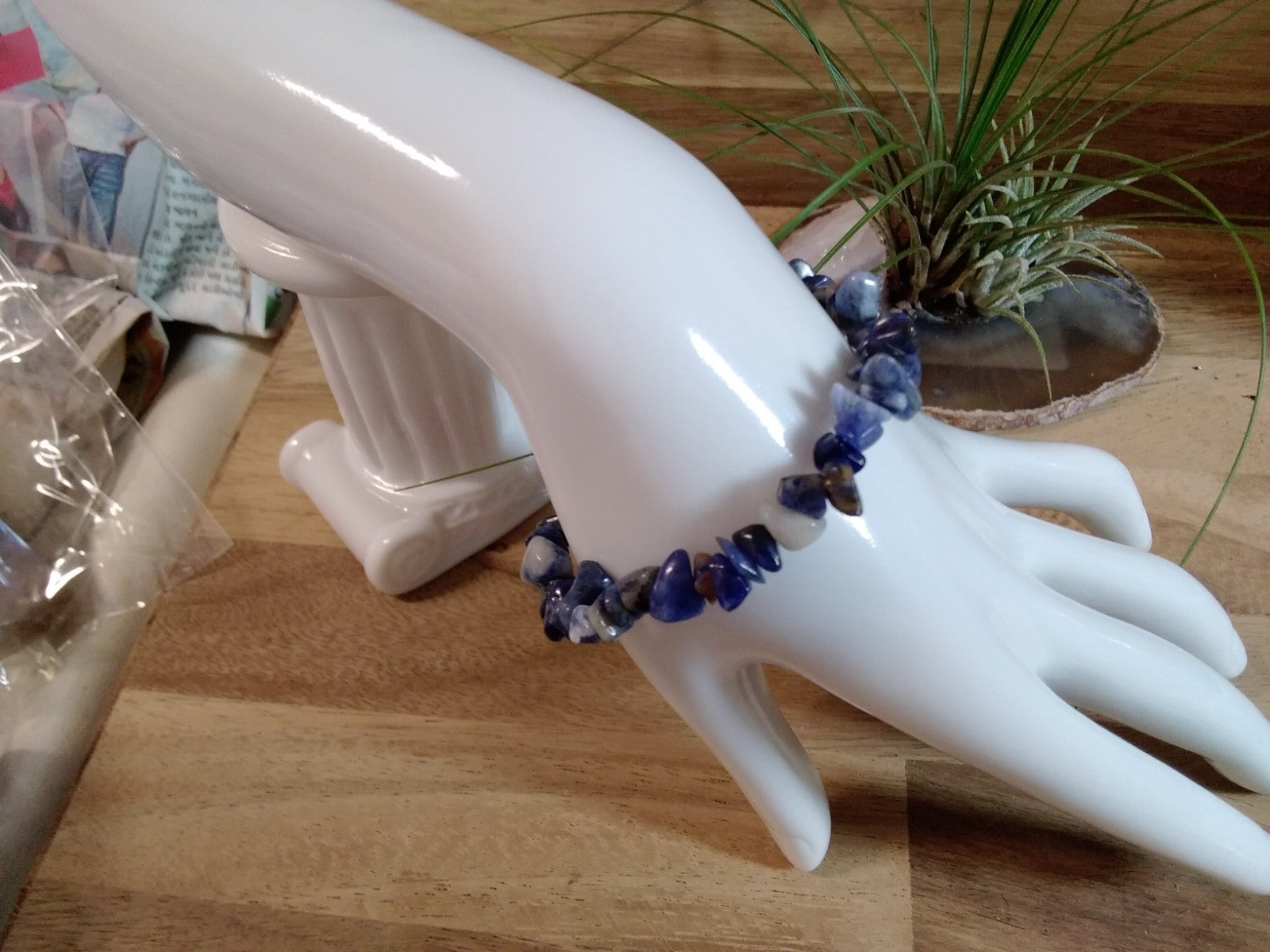 Sodalite Crystal Chip Bracelet – Elastic ~ Clarity • Truth • Calm Communication