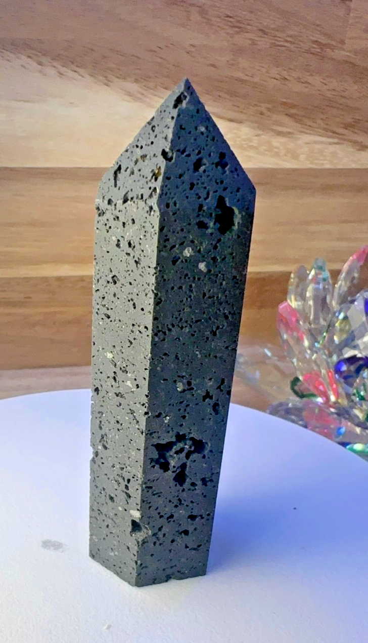 Black Lava Stone Tower – 85 mm Volcanic Obelisk ~ Diffuser ~ Reiki ~ Meditation