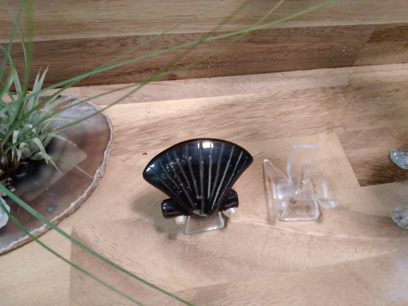 2 x Large Acrylic Crystal Stand ~ Clear Display Stand 6cm x 7.5cm x 6 cm