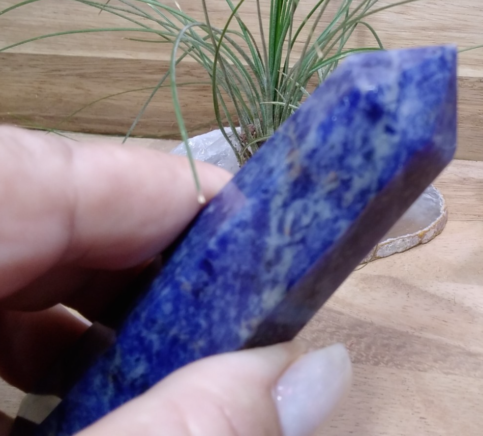 Sodalite Tower ~ 10cm ~ Crystal Generator ~ Blue Stone Healing Crystal ~ 110g