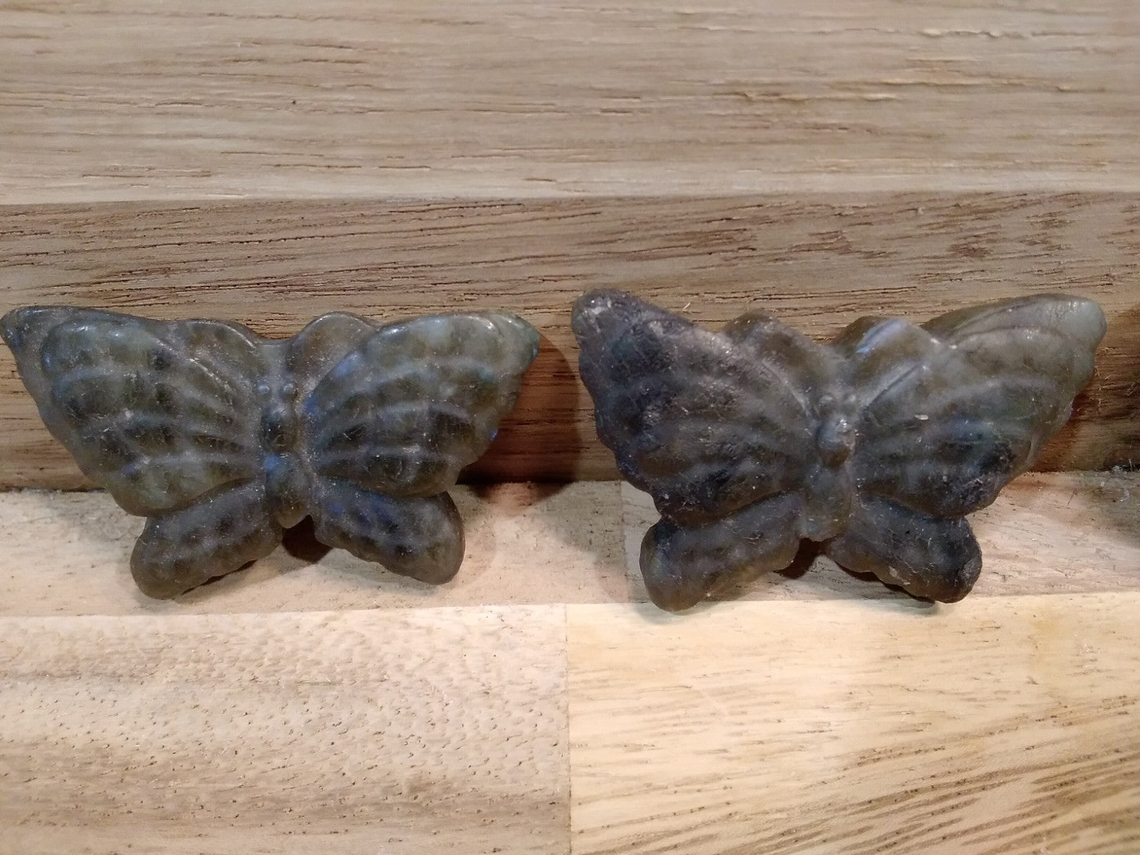 Labradorite Butterfly Carving – Blue Flash Crystal Butterfly (1pc) Reiki