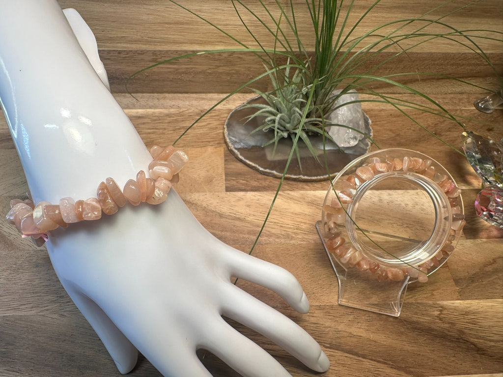 Sunstone Crystal Chip Bracelet – Elastic ~ Joy • Confidence • Positive Energy