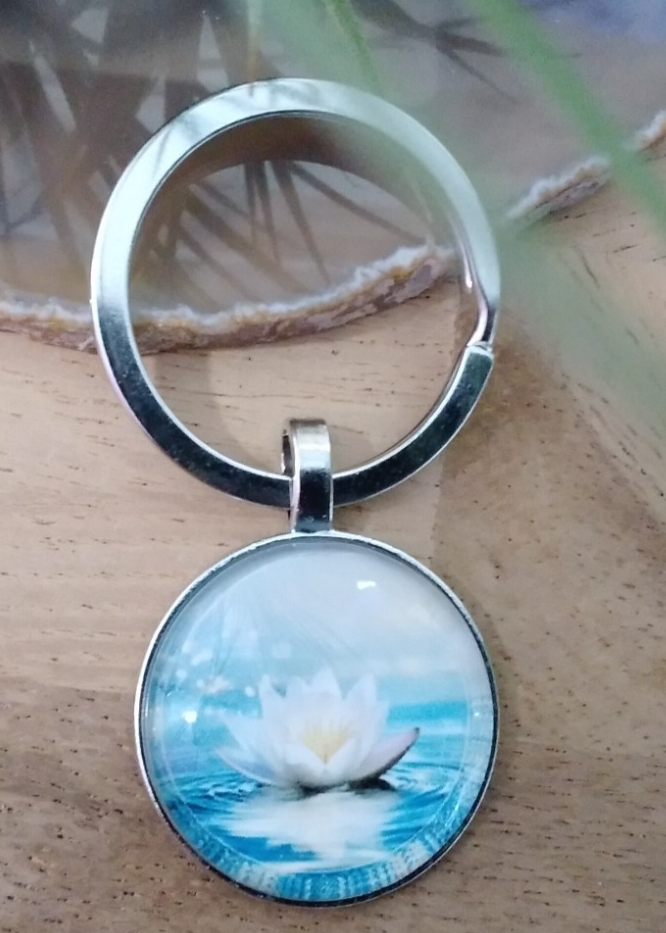White Lotus ~ Gorgeous ~ Key ring ~ Keychain ~ Spiritual Keyrings – Silver