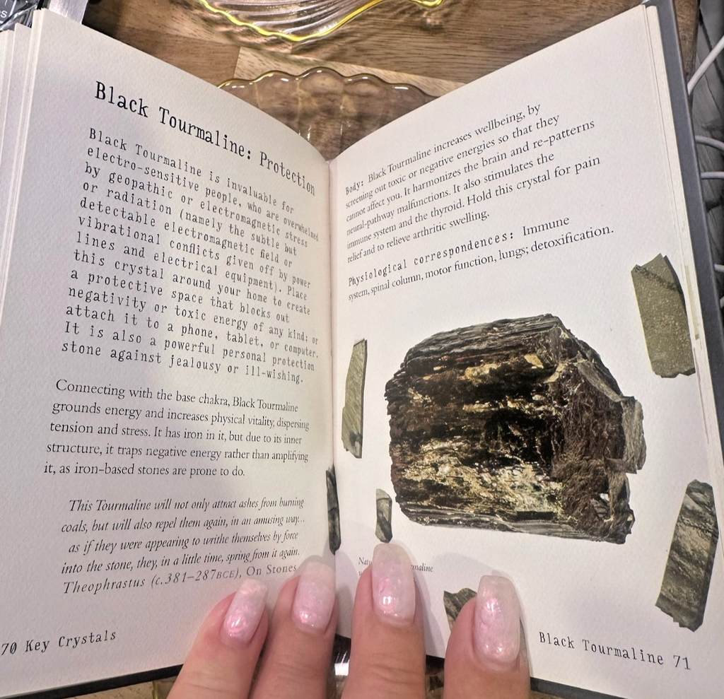 The Little Book of Crystals ~  Attract love, wellbeing & spiritual harmony