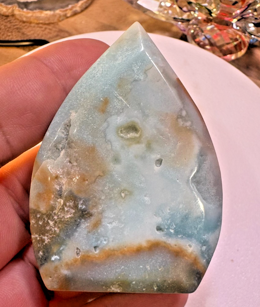 Caribbean Calcite Freeform – 70mm Calm • Soothing • Dream Energy • Inner Peace