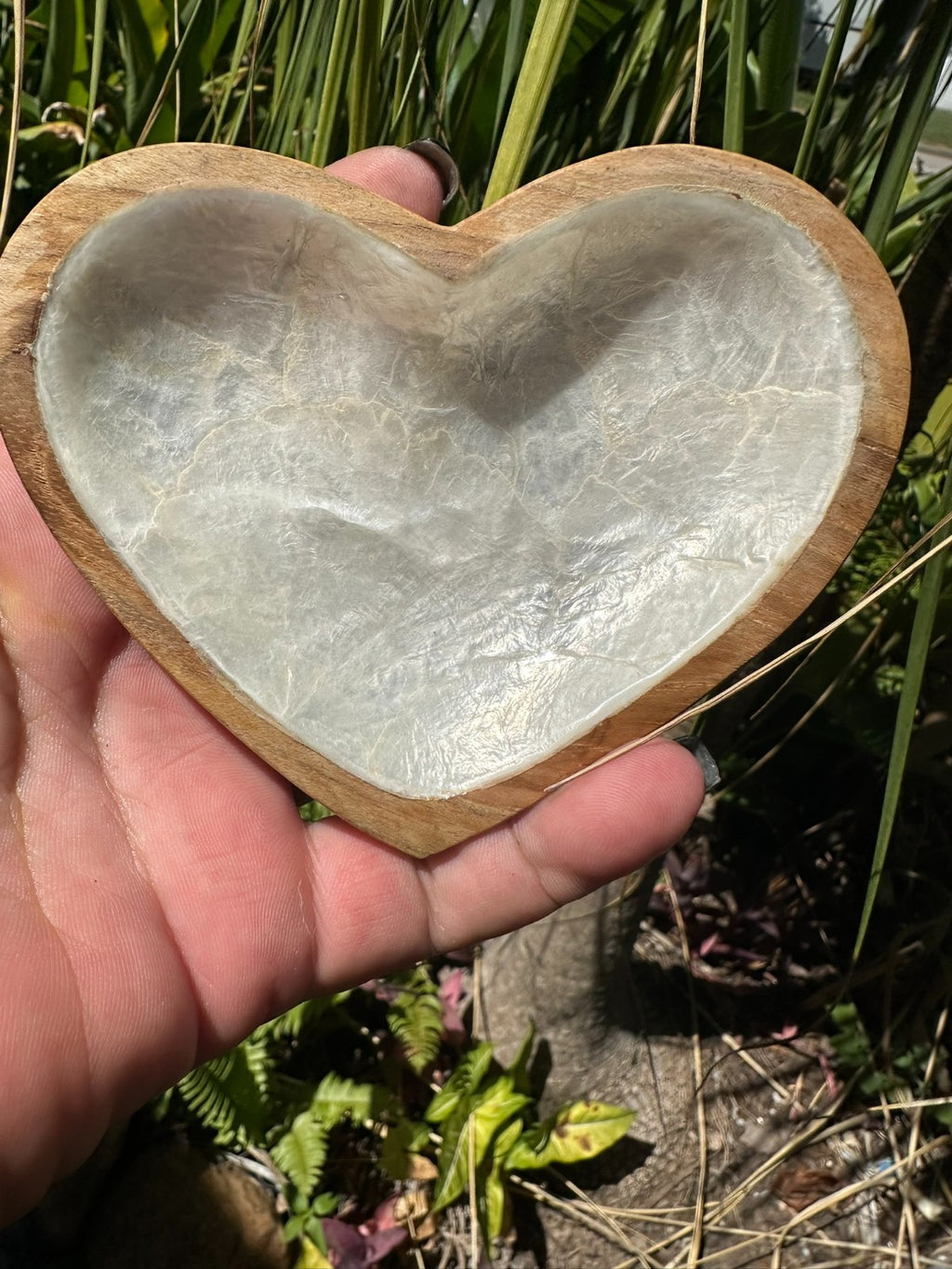 💎 Teak Wood & Capiz Shell Heart Bowl 🤍✨
