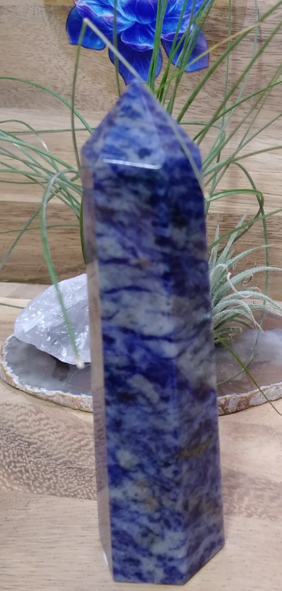 Sodalite Tower ~ 10 cm ~ Crystal Generator ~ Blue Stone Healing Crystal ~ 109 g