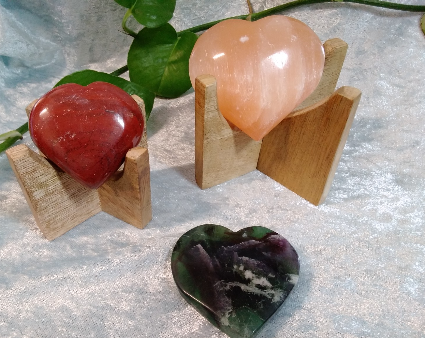 Wooden Heart Display Stand Med Crystal Heart Holder Display • Support • Honour