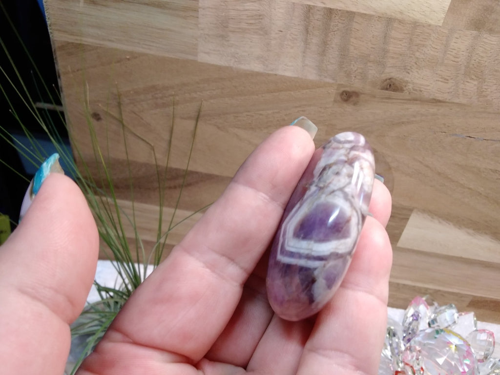 Palm stone Amethyst ~