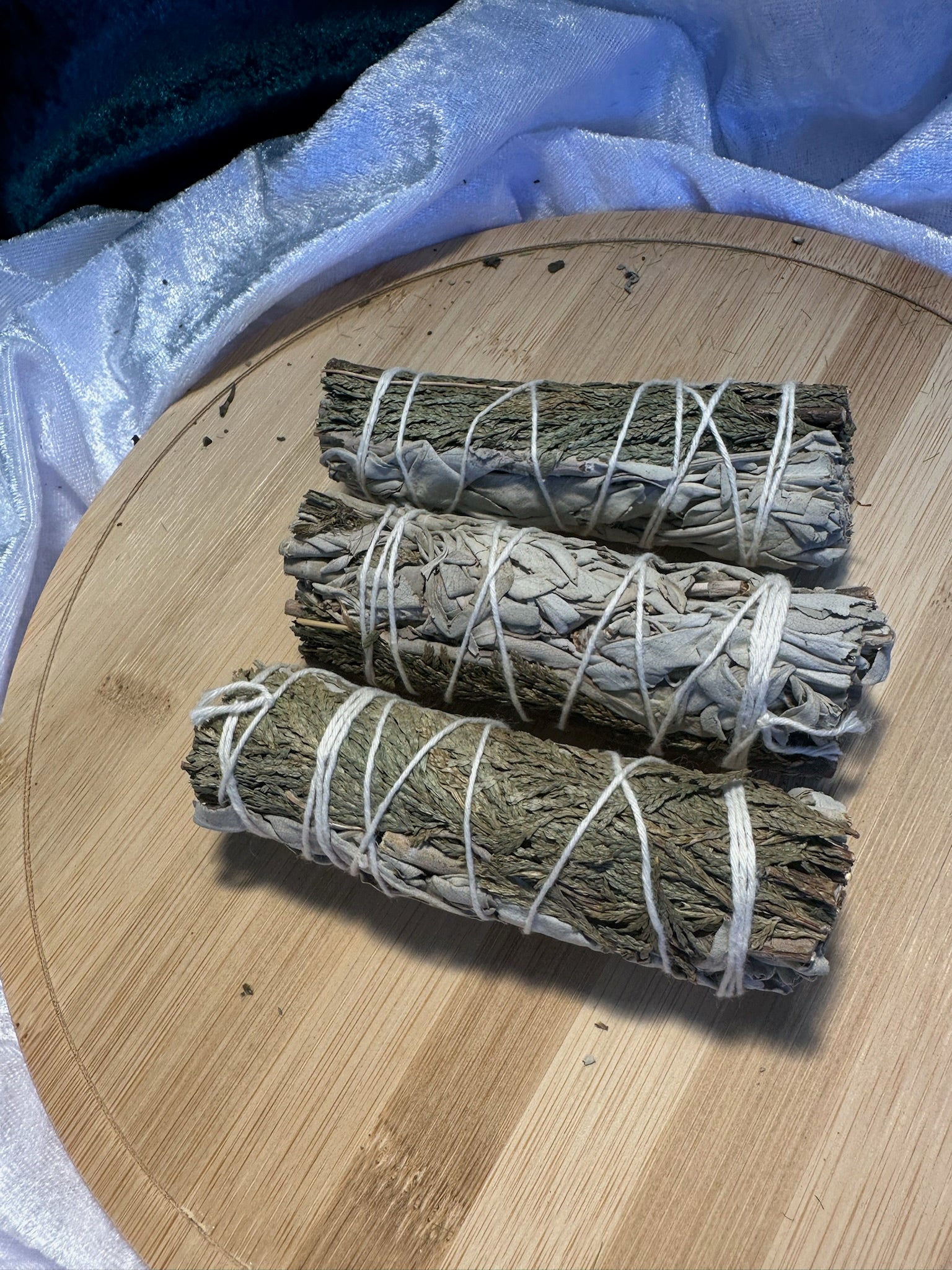 MUGWORT Smudge Stick 10cm ~ Realign Energy • Deepen Your Intuition